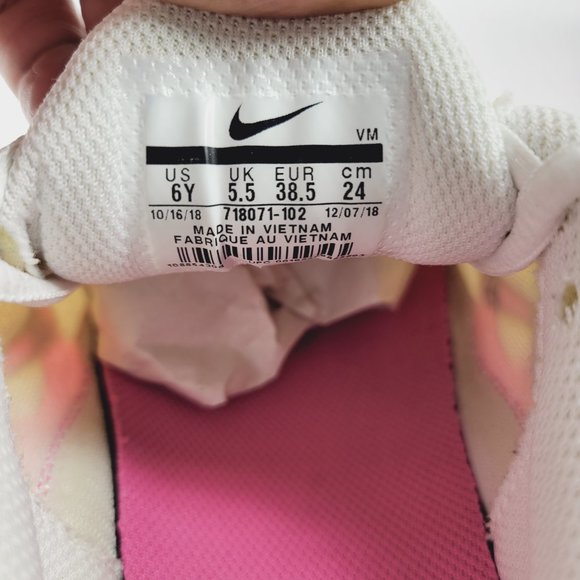 Nike Air Max Plus "South Beach" Running Shoes - Picture 8 of 12